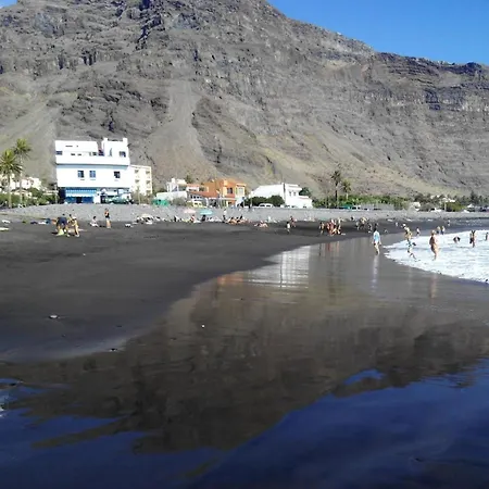 In Playa De La Calera Mit Privatem Parkplatz Apartment